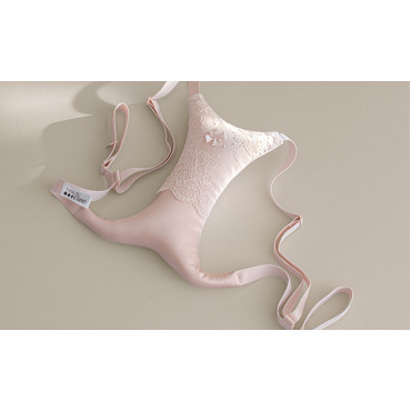 Подушка-бюстгальтер для зоны декольте Beauty Sleep