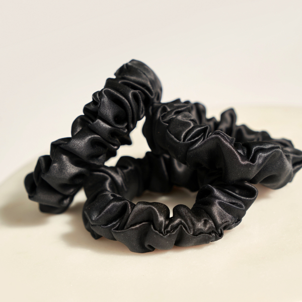 Шелковые резинки средние 3 шт. глубокий черный
