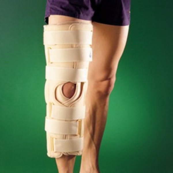 Коленный ортез Oppo 4130-20 полной степени фиксации